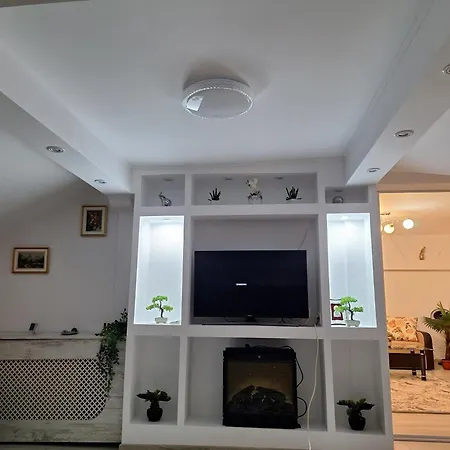 Apartment Luxurygiftloc Bucharest